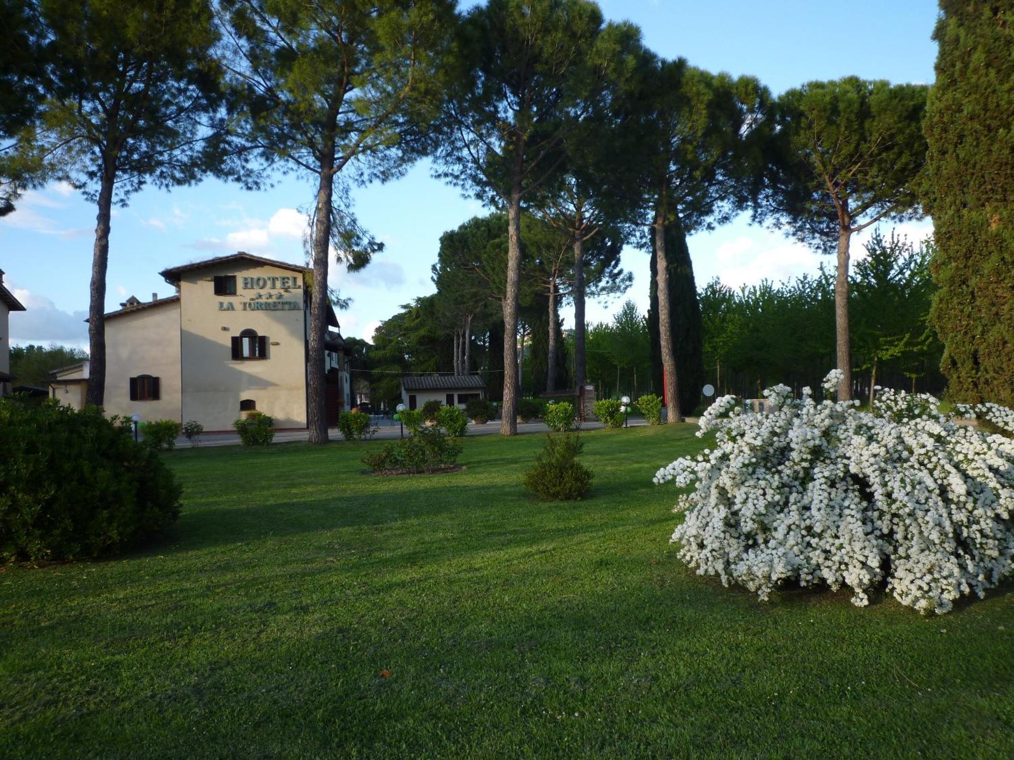 Hotel La Torretta Asís Exterior foto